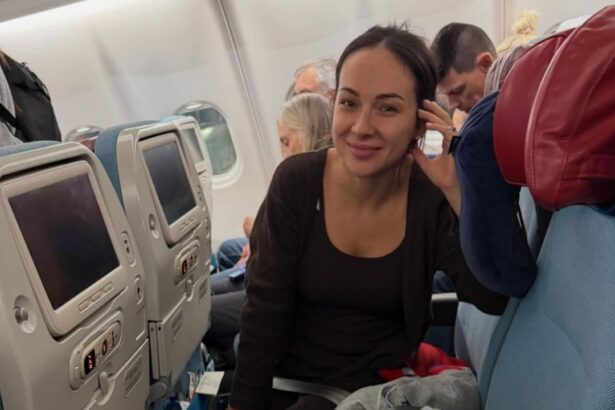 cu ce a deranjat o stewardesa din avion pe vladuta lupau am facut circ intamplarea a avut loc in miez de noapte 69c52116e7dbc