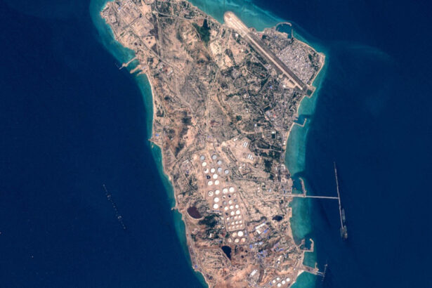 cum ar putea sua sa cuceareasca insula kharg scenariul unei invazii 69ca8dfc8e4d7