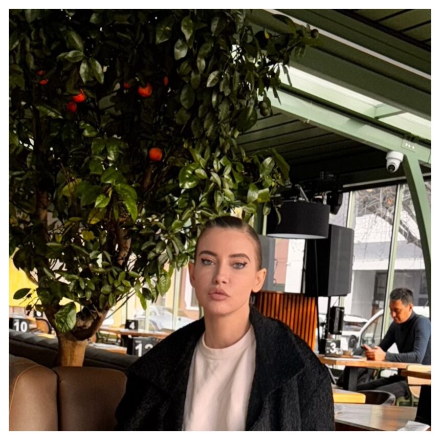 cum reuseste sa se mentina iulia albu dupa ce a reusit sa slabeasca 18 kilograme ma joc si eu 69bbf4c52ae87