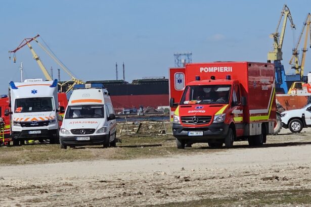 cum s a produs accidentul in care a fost implicat remorcherul astana rasturnat in largul portului midia 69ba77691b3f6