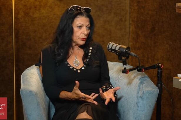 de ce elena carstea nu a vrut sa faca copii sa aduc pe lume un copil care iese stramb artista a adoptat doua fete 69cb8e6586a0c