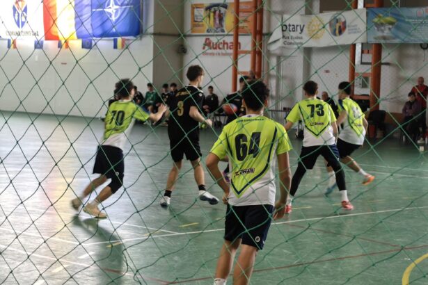 derby cu semne de intrebare intre handbalistii de la hc omer si csm constanta la juniori 2 69b696a25ccd4