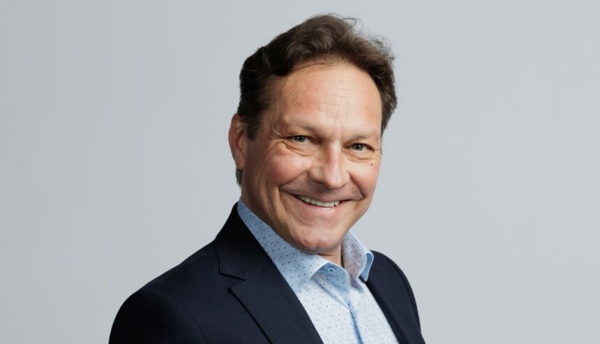 emisiunea de la pro tv in care apare actorul george ivascu in weekend sa radem impreuna 69b966c09fb2a