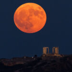 evenimente astronomice de neratat in aceasta primavara cand si cum poti vedea luna roz si luna albastra 69cb6145ba3d9