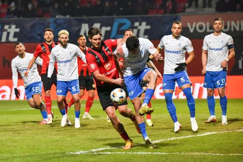 farul a pierdut la miercurea ciuc si a terminat sezonul regulat in genunchi 69abfcb0d876b