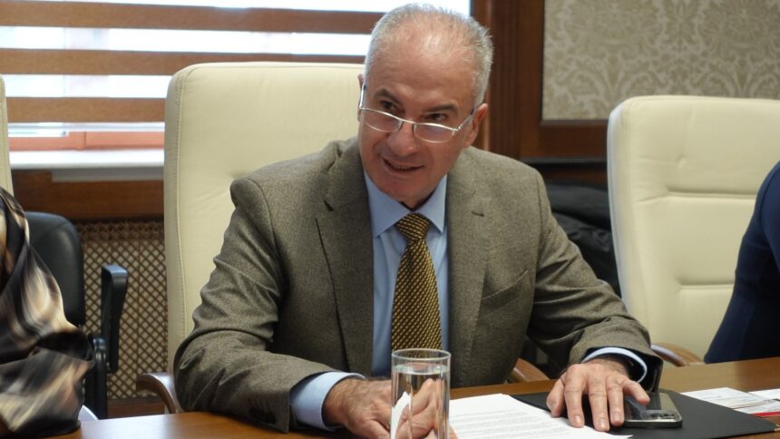 florin vizan a revenit in portul constanta 69b94baca06ad