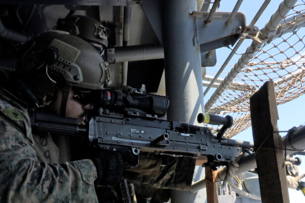 fortele iraniene asteapta trupele americane la sol pentru a le da foc avertizeaza un oficial de la teheran mesaj dur catre sua 69c93ff7bb729