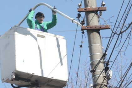 foto continua lucrarile de modernizarea sistemului de iluminat public din constanta iata unde sunt programate interventiile 69aed60868b57