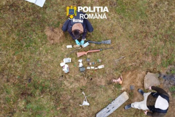galerie foto arme letale ilegale ascunse in pamant si folosite la braconaj zeci de perchezitii in bistrita nasaud 11 suspecti vizati 69c94ab8715f6