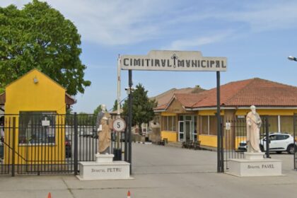 hotararea consiliului local constanta ce vizeaza redeventele si valoarea investitiilor din cimitire ar putea fi anulata astazi proces deschis de o importanta companie 69af9aeb5f4ec