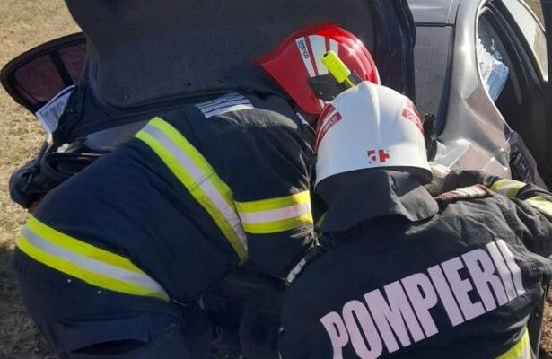 in doar cateva minute doua accidente rutiere au avut loc in localitatea cosereni judetul ialomita 69c7e00fdacb3