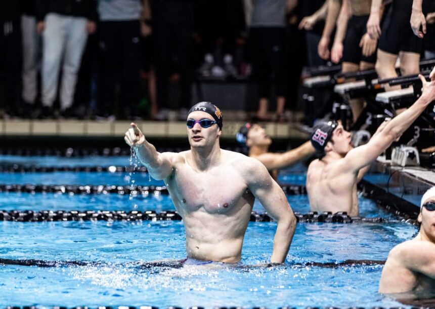 inotatorul constantean patrick dinu in top in competitia universitara americana 69a8a9c817ba4