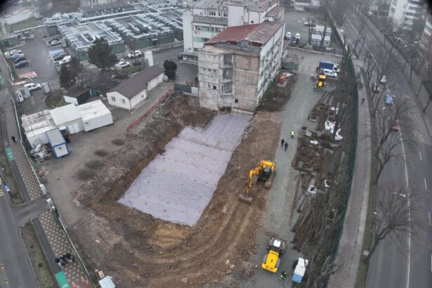 intarzierile de pe santierul spitalului de boli infectioase pot costa finantarea europeana ce spun vergil chitac si costin rasauteanu 69c06556132cc