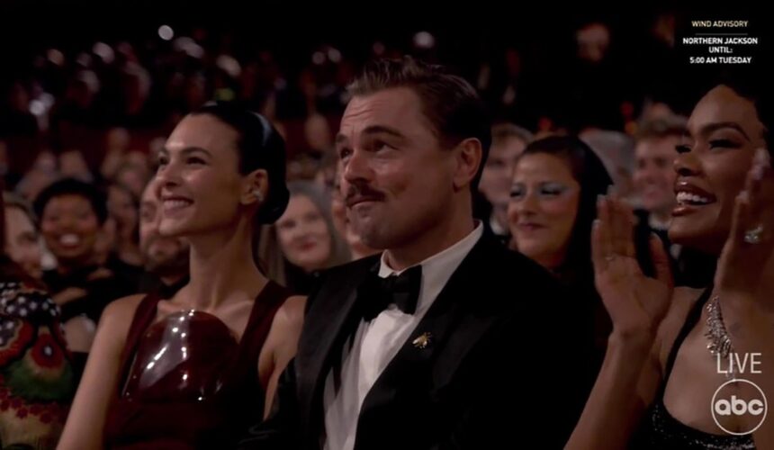 leonardo dicaprio alaturi de iubita sa vittoria ceretti la premiile oscar 2026 cum au fost surprinsi cei doi 69bbb904af5b2