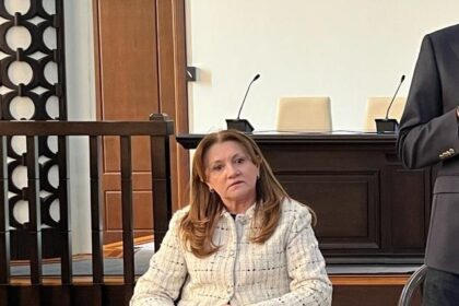 ligia petrache revine la serviciul autorizare activitati economice primarul chitac a semnat dispozitia 69caea3e01f13