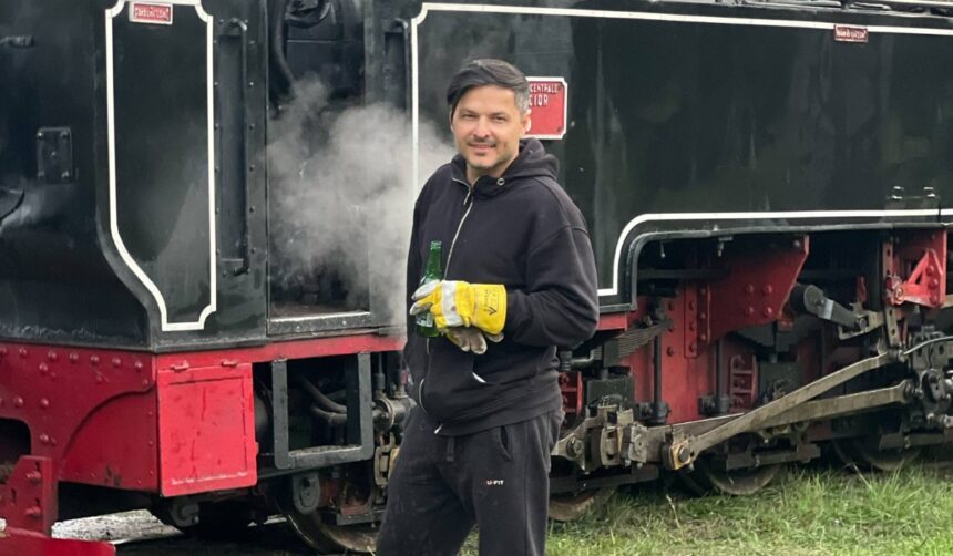 liviu varciu dat jos cu forta dintr un taxi dupa ce l a enervat pe sofer de la ce a pornit conflictul traim in romania 69b9390baa576