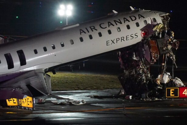 marturia unui pasager al avionului care s a ciocnit cu un vehicul pe aeroportul la guardia am simtit cum aparatul pierde controlul 69c2fcf3db784