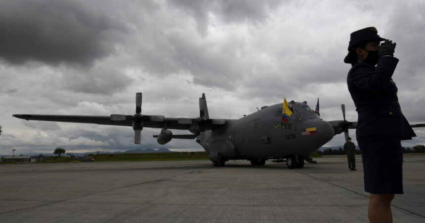 news alert un avion al armatei columbiene cu 110 de militari la bord s a prabusit la decolare 69c1769c51adb