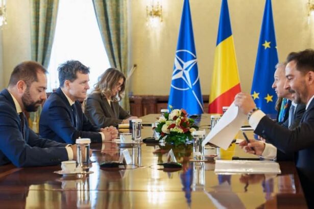 nicusor dan dupa discutiile cu omv petrom neptun deep avanseaza conform graficului si va reduce dependenta noastra de importuri 69b9188c1a0e9