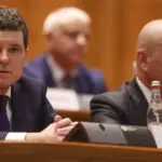 nicusor dan intrebat daca bolojan mai ramane premier are sprijinul majoritatii parlamentare sper sa continue la fel dar mai vedem 69bcd50acb572