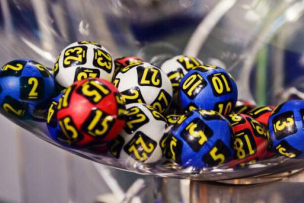 noi castigatori la loto premii la tragerile 5 din 40 si noroc plus de joi 69c65de19e743
