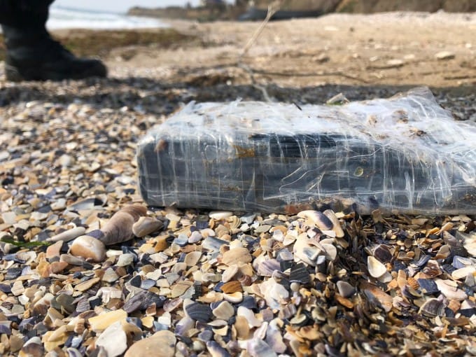 noi detalii din dosarul cocaina de pe plaja coordonata de sheik unul dintre cei mai mari traficanti din america de sud legaturi cu pensiuni din delta 69bb2978b7235