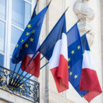 noii primari de extrema dreapta din franta au dat jos drapelul ue un ministru le spune ca gestul este o tradare 69cc223f94a12