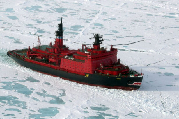 o lovitura de peste 200 de milioane de dolari cum a reusit ucraina sa scufunde o nava strategica aflata la peste 1000 de kilometri 69c412949f54e