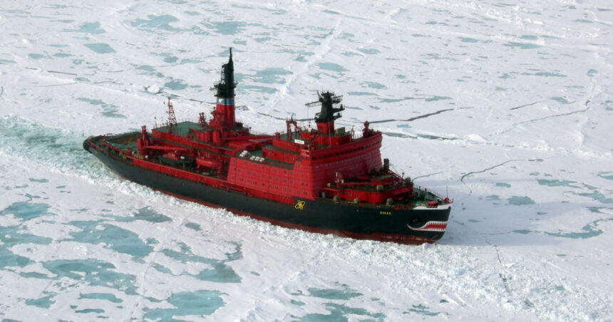 o lovitura de peste 200 de milioane de dolari cum a reusit ucraina sa scufunde o nava strategica aflata la peste 1000 de kilometri 69c412949f54e