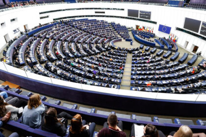 parlamentul european aproba acordul comercial ue sua dar impune conditii privind tarifele 69c55647a30ce