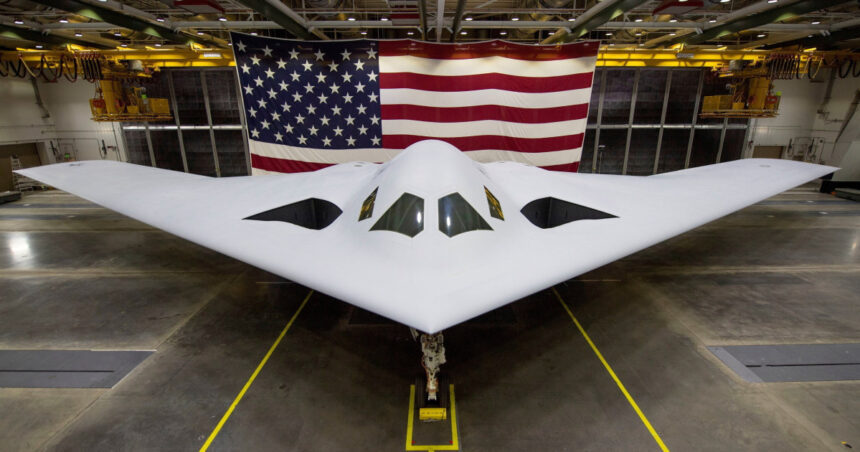 pentagonul vrea sa dubleze productia pentru bombardierele strategice de generatia a sasea b 21 69bc57c9b19a3