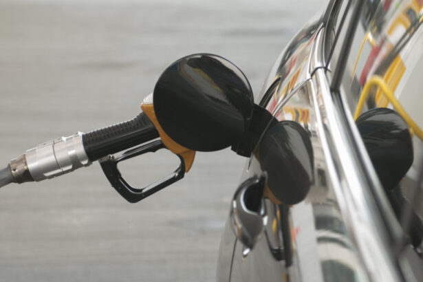 polonia plafoneaza pretul combustibililor in contextul bulversarilor de pe piata mondiala de petrol 69ca9a0978680