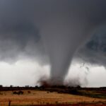 povestea omului care a ramas captiv in interiorul unei tornade si a scapat cu viata 69c544dfc410a