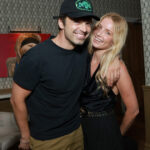 presa de la hollywood sebastian stan si annabelle wallis se pregatesc sa devina parinti 69bb1ae072eb0