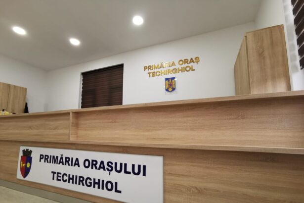 primariile techirghiol si eforie nu concediaza oamenii la una din ele ba chiar se fac angajari 69c5b925c4028