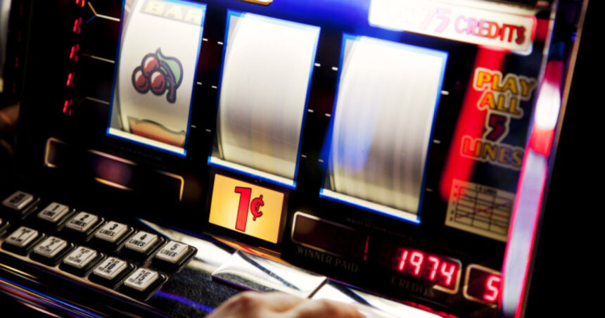 primarul unui municipiu nu vrea interzicerea totala a salilor de jocuri de noroc nu iau niciodata exemplu de la slatina 69c1af71edc15