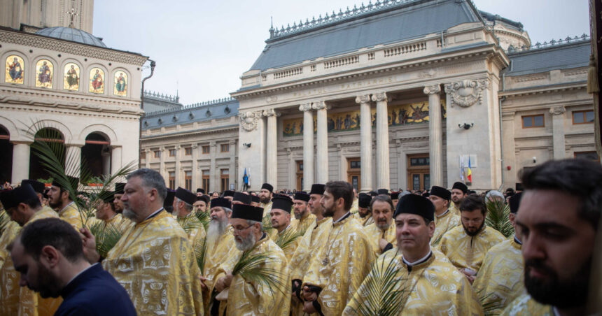procesiune romano catolica de florii astazi in centrul capitalei restrictii de trafic pe mai multe artere importante din bucuresti 69c8cc344e14f