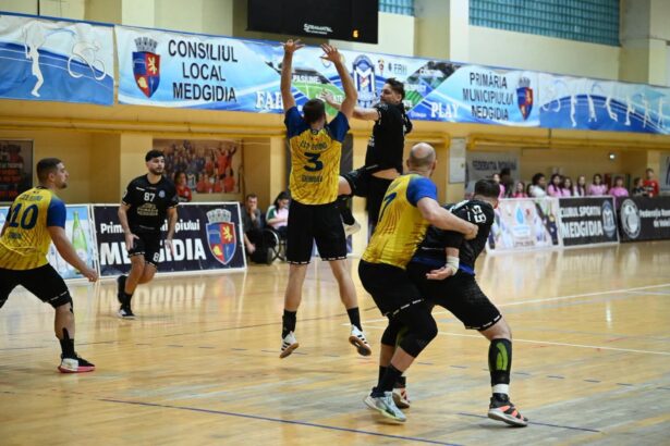 revenire de senzatie si punct imens pentru handbalistii de la cs medgidia 69ad31efd0a31