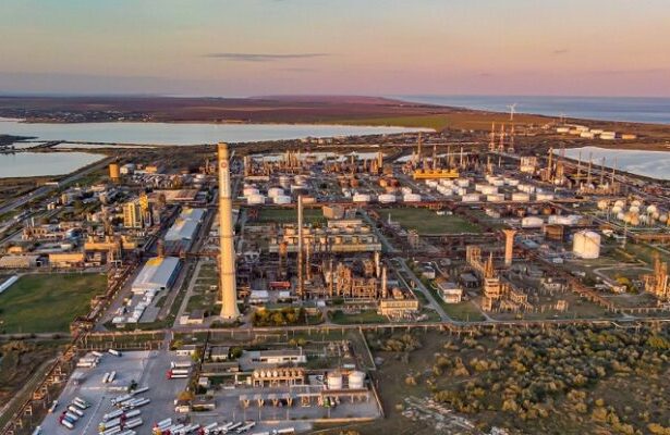 revizia planificata a rafinariilor petromidia navodari si vega ploiesti finalizata cu succes 69c66eeb785f6