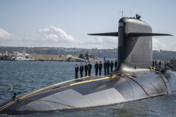 romanca arestata pentru ca ar fi incercat sa intre intr o baza a submarinelor nucleare britanice din scotia scapa de urmarirea penala 69c199cb85caa