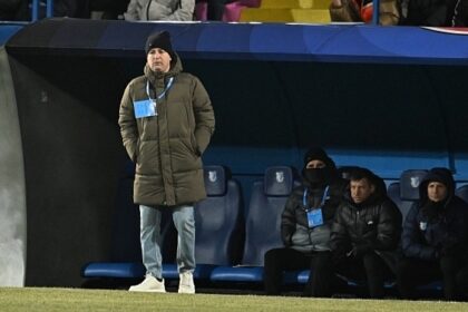 sabau nu vine la farul dar ianis zicu nu este scutit de emotii 69b157b28c022