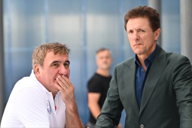 soc la farul gica popescu actionar majoritar gica hagi la nationala romaniei 69b7f62fe26a5