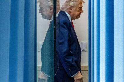 sunt mandru de refuzul nostru aliatii sua complet debusolati de apelurile absurd de incoerente ale lui trump in privinta iranului 69c419ec79271