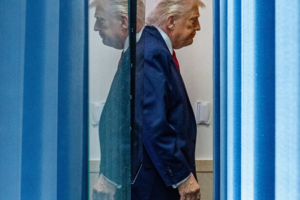 sunt mandru de refuzul nostru aliatii sua complet debusolati de apelurile absurd de incoerente ale lui trump in privinta iranului 69c419ec79271