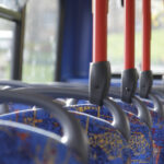 tanar prins de jandarmi cu spray lacrimogen si cutit intr un autobuz din bacau 69c900e1d08a9