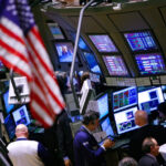 tranzactii suspecte de 580 de milioane de dolari inainte ca trump sa faca anuntul cineva tocmai s a imbogatit considerabil 69c26932bd92a