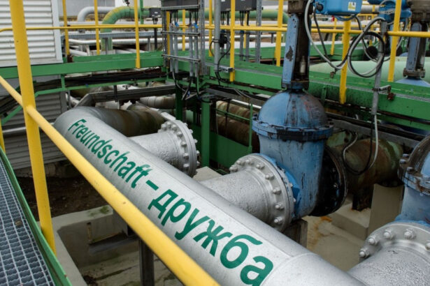 ucraina accepta oferta ue pentru repararea conductei drujba si reluarea livrarilor de petrol 69b96e6ca79a2