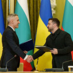ucraina si bulgaria au semnat un acord de securitate pe 10 ani ajutor militar productie de armament si cooperare energetica 69cad7cba317d