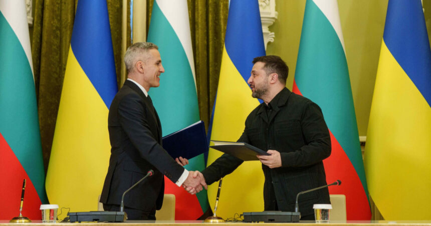 ucraina si bulgaria au semnat un acord de securitate pe 10 ani ajutor militar productie de armament si cooperare energetica 69cad7cba317d