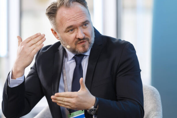 ue se pregateste de penuria combustibililor ce masuri sunt luate in calcul mesajul comisarului pentru energie 69cc2f444ea08